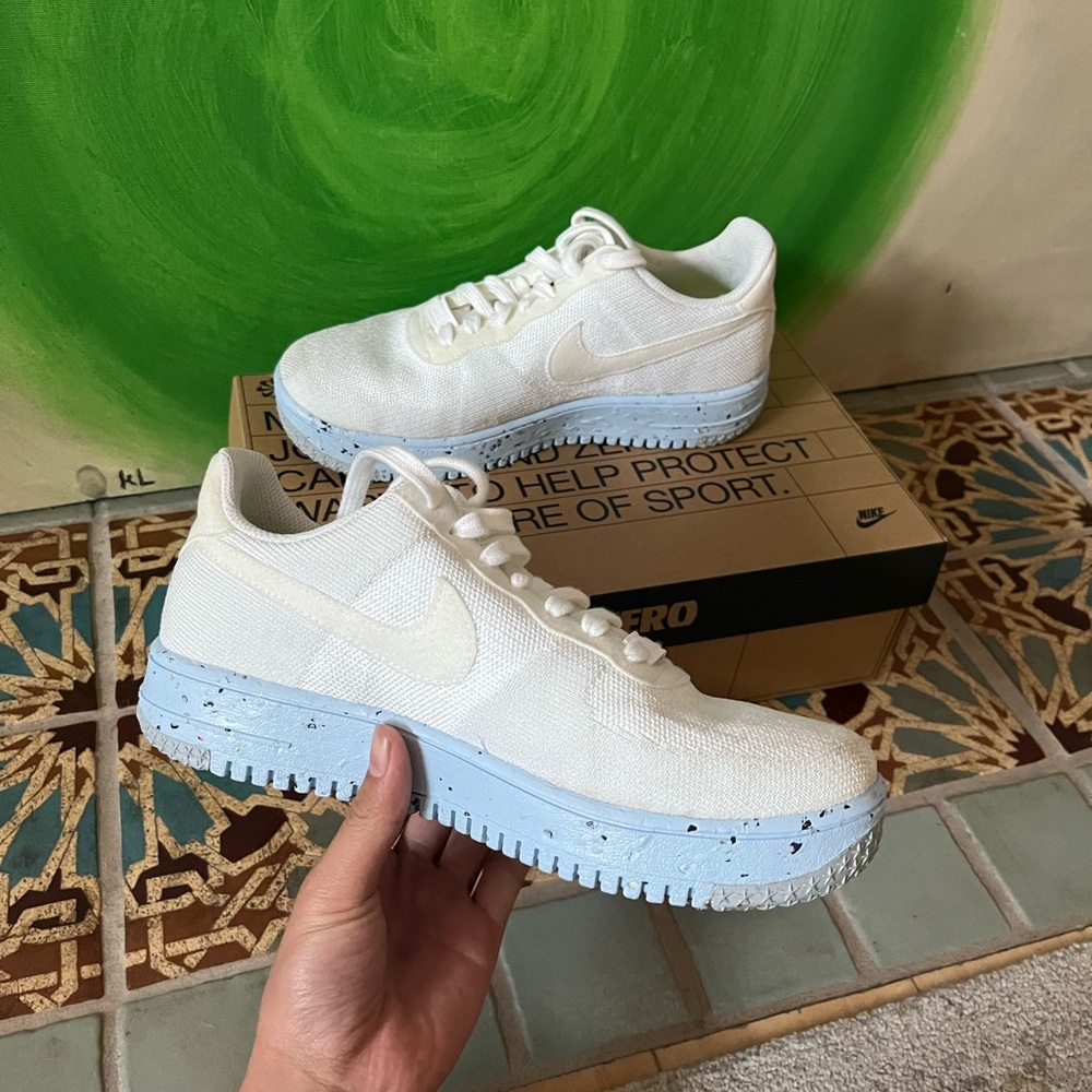 Wmns nike Af1 Crater Flyknit size 8.5 men size 7